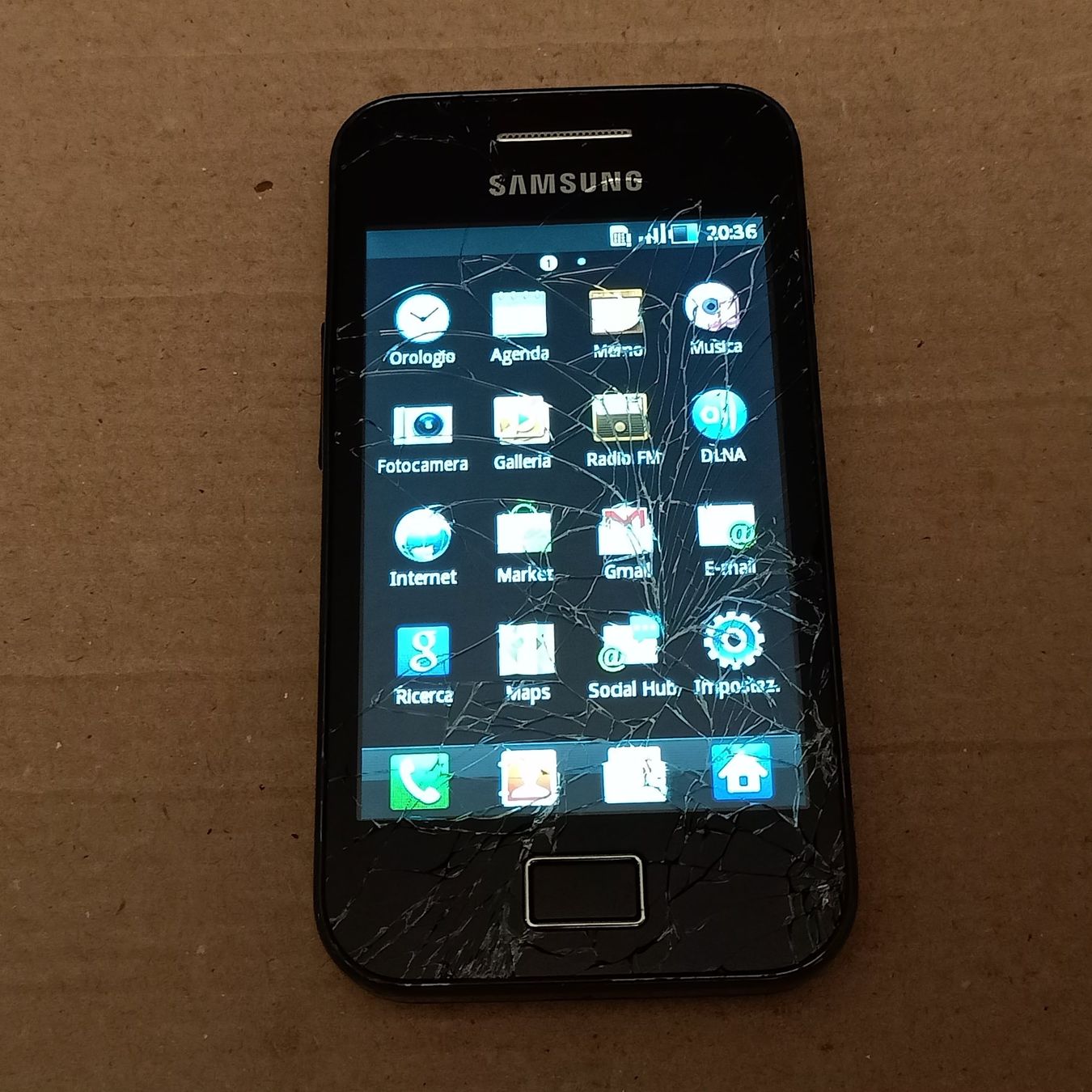 Samsung Telefoni cellulari / Smartphones: Android Handy: Samsung Galaxy Ace S5830 – Usato da Winterthur venduto da Opusco 3