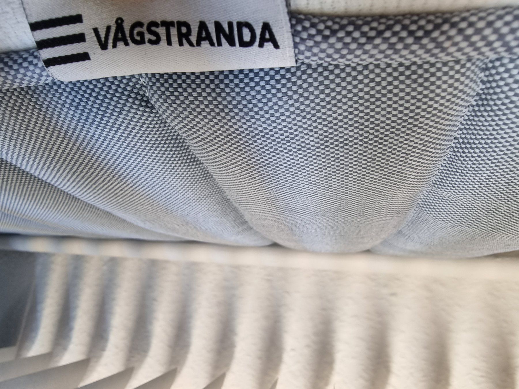 Ikea Matratzen: Matelas VÅGSTRANDA – Gebraucht aus Châtelaine von bar_5mmz 1