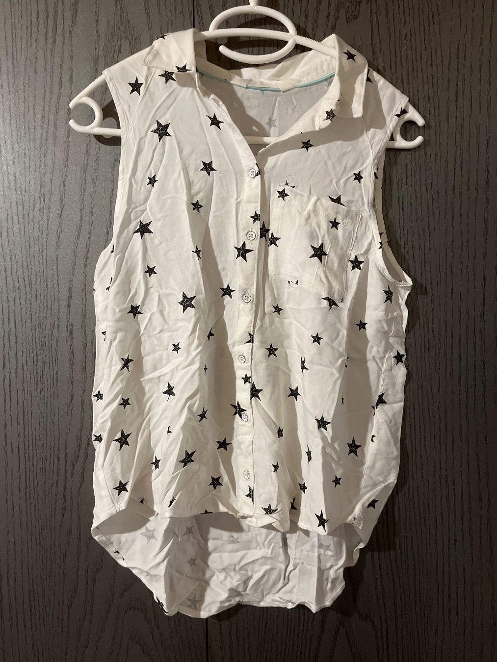 H&M Blusen, T-Shirts & Tops: Chemisier étoiles – Gebraucht aus Le Locle von Ophelhugy