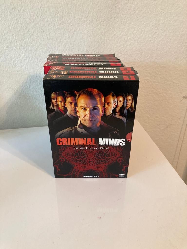 Tutti i DVDs: Criminal Minds 7 Staffeln DVD – Usato da Buttikon SZ venduto da FlohmarktParadies