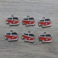 6 Charm Bus Rouge vw