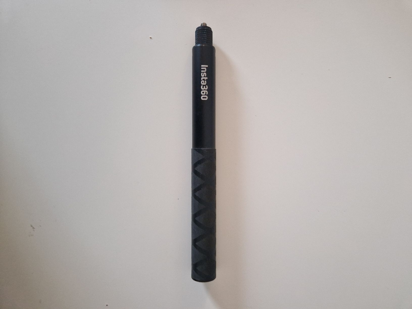Insta360 Action Cam: INSTA360 Invisible Halterungsstange Schwarz – Nuovo (secondo la descrizione) da Olten venduto da lar_fp6j