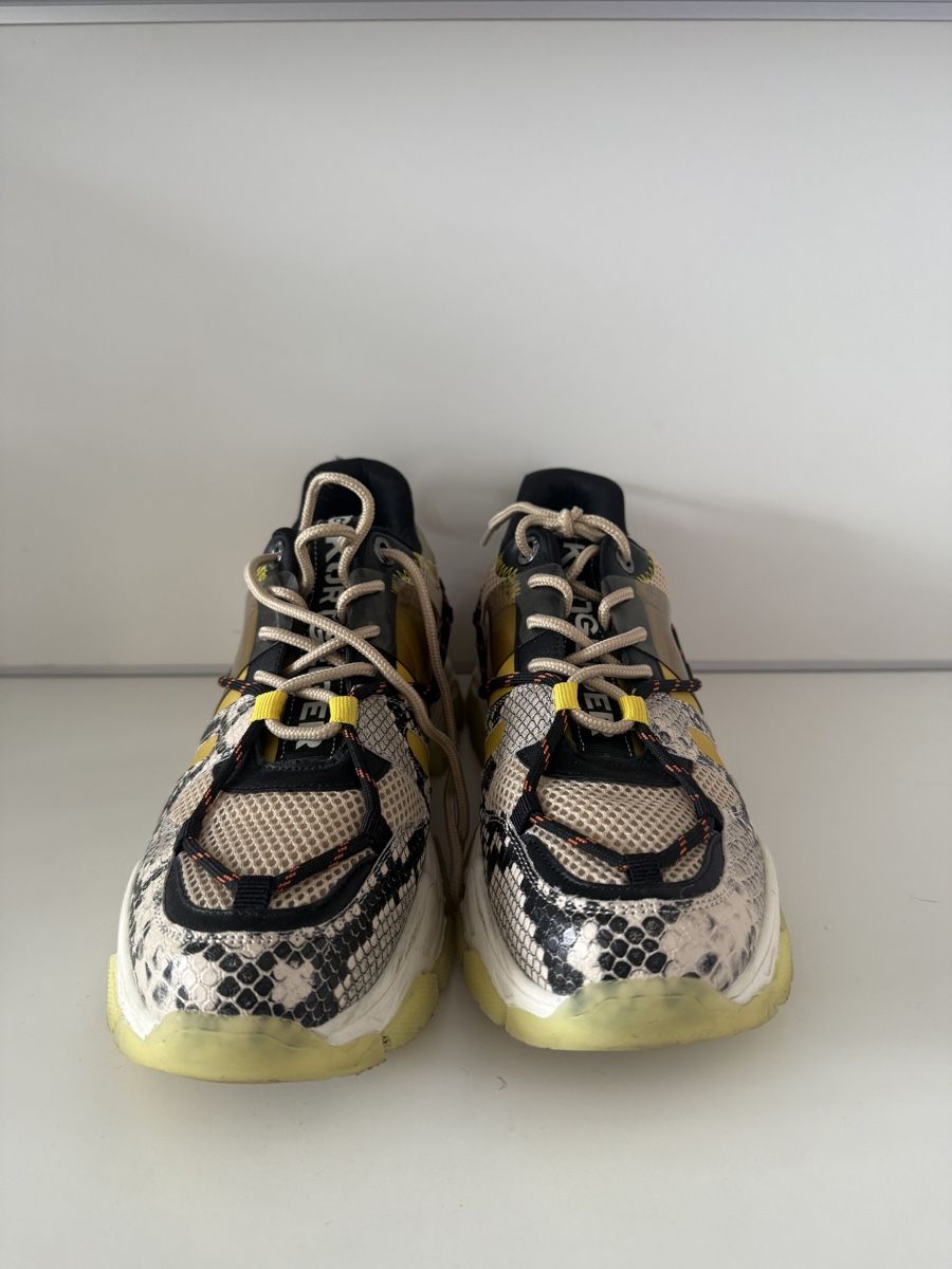 Kurt Geiger Scarpe da donna: Kurt Geiger Sneaker Gr.41 – Usato da Zürich venduto da JOD213 1