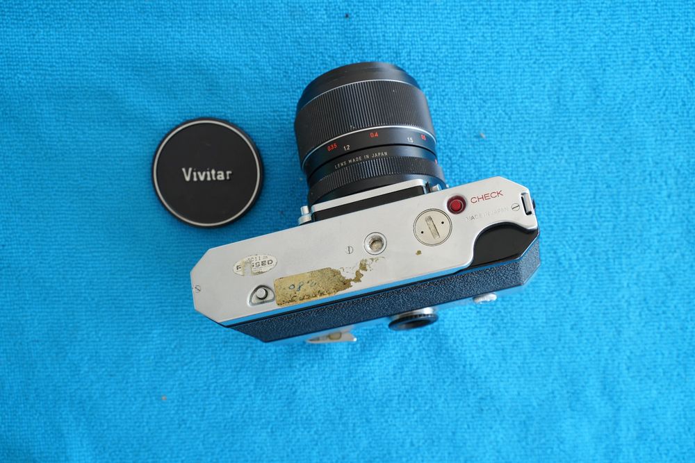Konica Appareil photo: Konica Autoreflex T - Vivitar 35mm f:2.8 – Défectueux à Dagmersellen par sim_zqh8 8