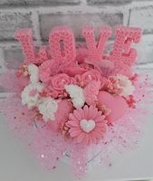 Romantische Dekoration "LOVE" Seife Blumen Geschenkidee!