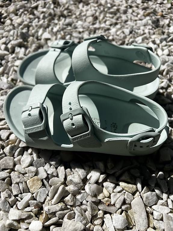 Scarpe per ragazzi: Birkenstock Sandalen mint Gr.31 – Usato da Niederhasli venduto da jambo05 1