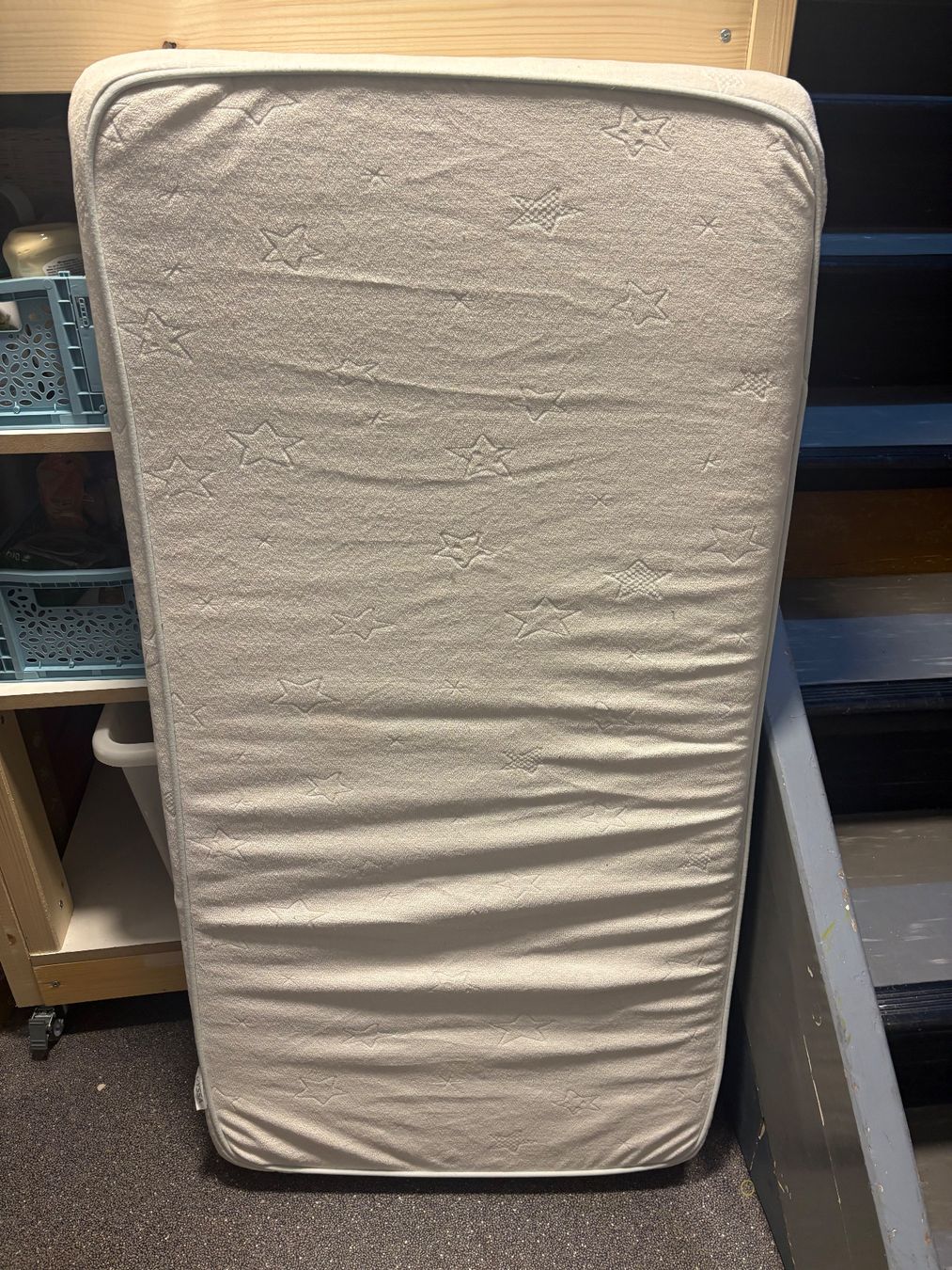 Ikea Materassi: VYSSA IKEA Kindermatratze – Usato da Zürich venduto da DealQueen2000