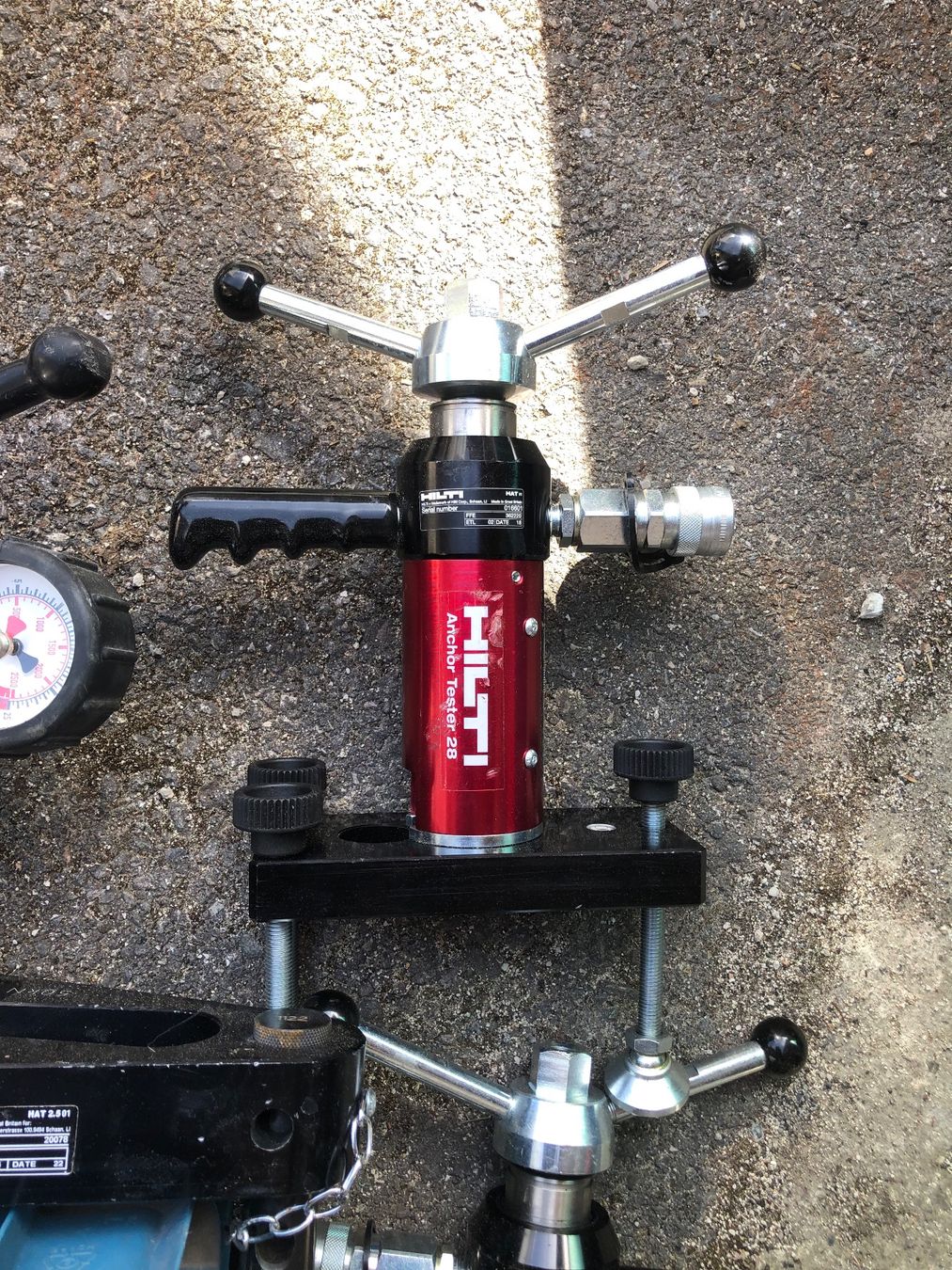 Hilti Misurare: 5 testeurs d’ancrage Hilti – Usato da Chénens venduto da splitsuisse 5