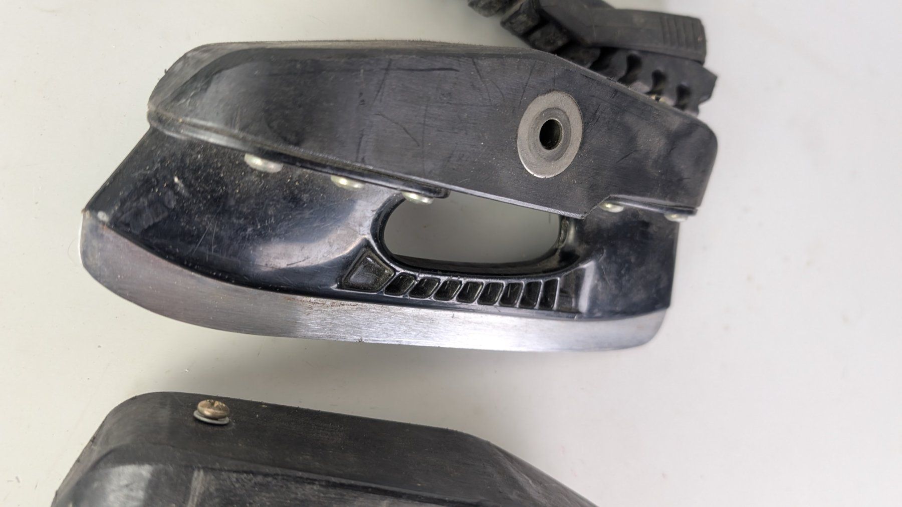 Bauer Pattini da ghiaccio: Bauer Tuuk Carbon Schlittschuh Kufen – Usato da Zürich venduto da axolottchen 7