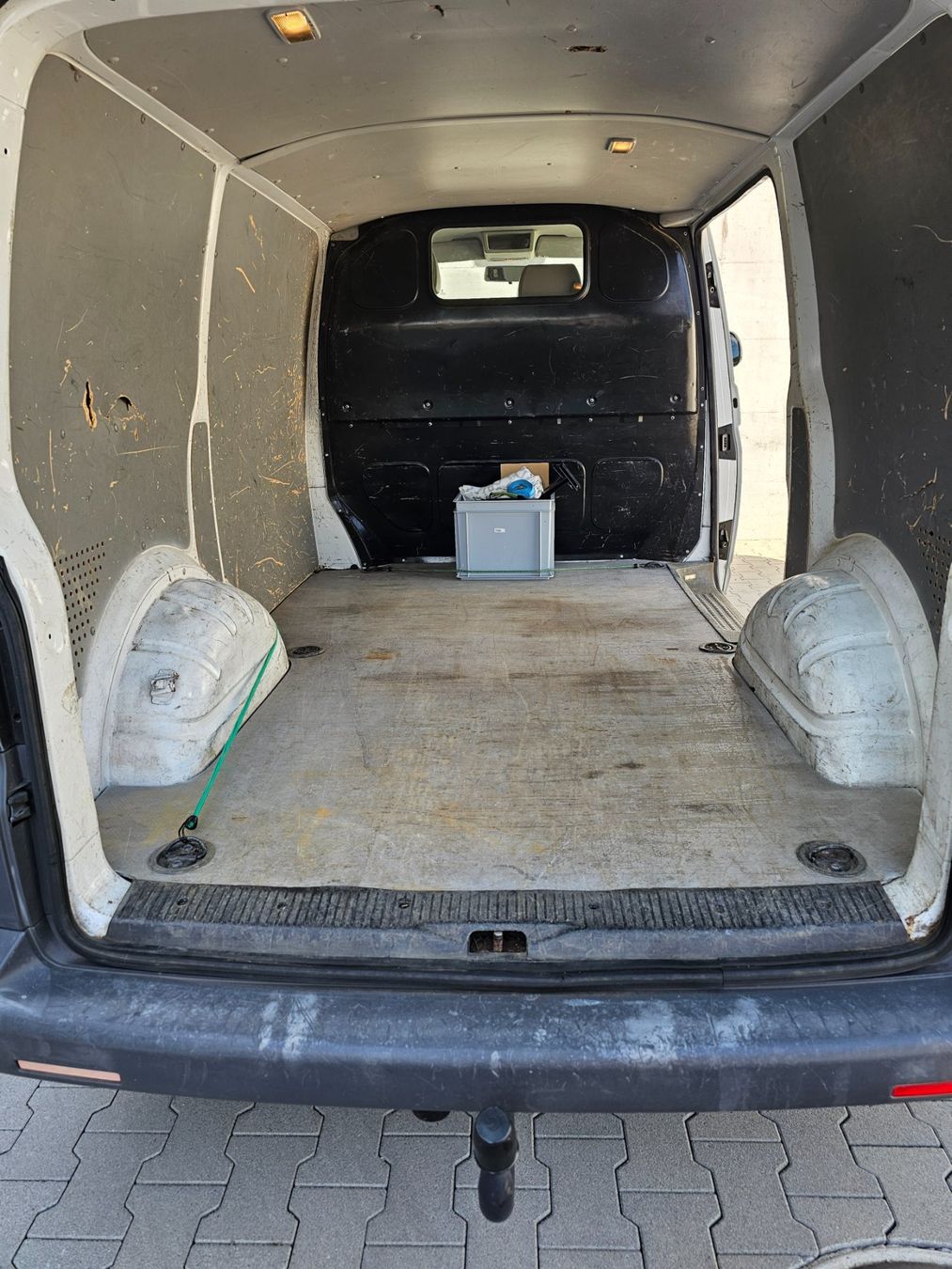 VW Veicoli commerciali: VW T5 Kastenwagen – Usato da Wasen im Emmental venduto da chris57 6