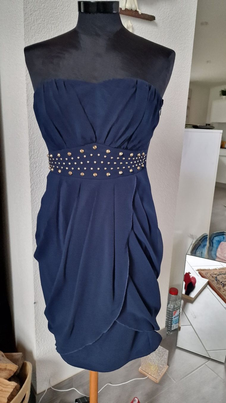Vila Vestiti: Kleid / Cocktailkleid von VILA – Usato da Wil  AG venduto da Kfloh