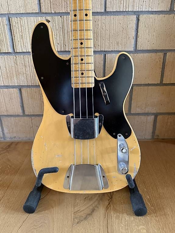 Instruments de musique: Fender Custom Shop Masterbuilt 51 Precision Bass – D'occasion à Othmarsingen par forsale01 1