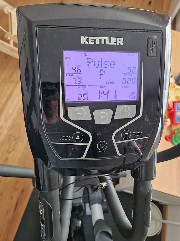 Hometrainer: Crosstrainer Kettler CTR4 – Gebraucht aus Herrenschwanden von matthias.kaeser 1