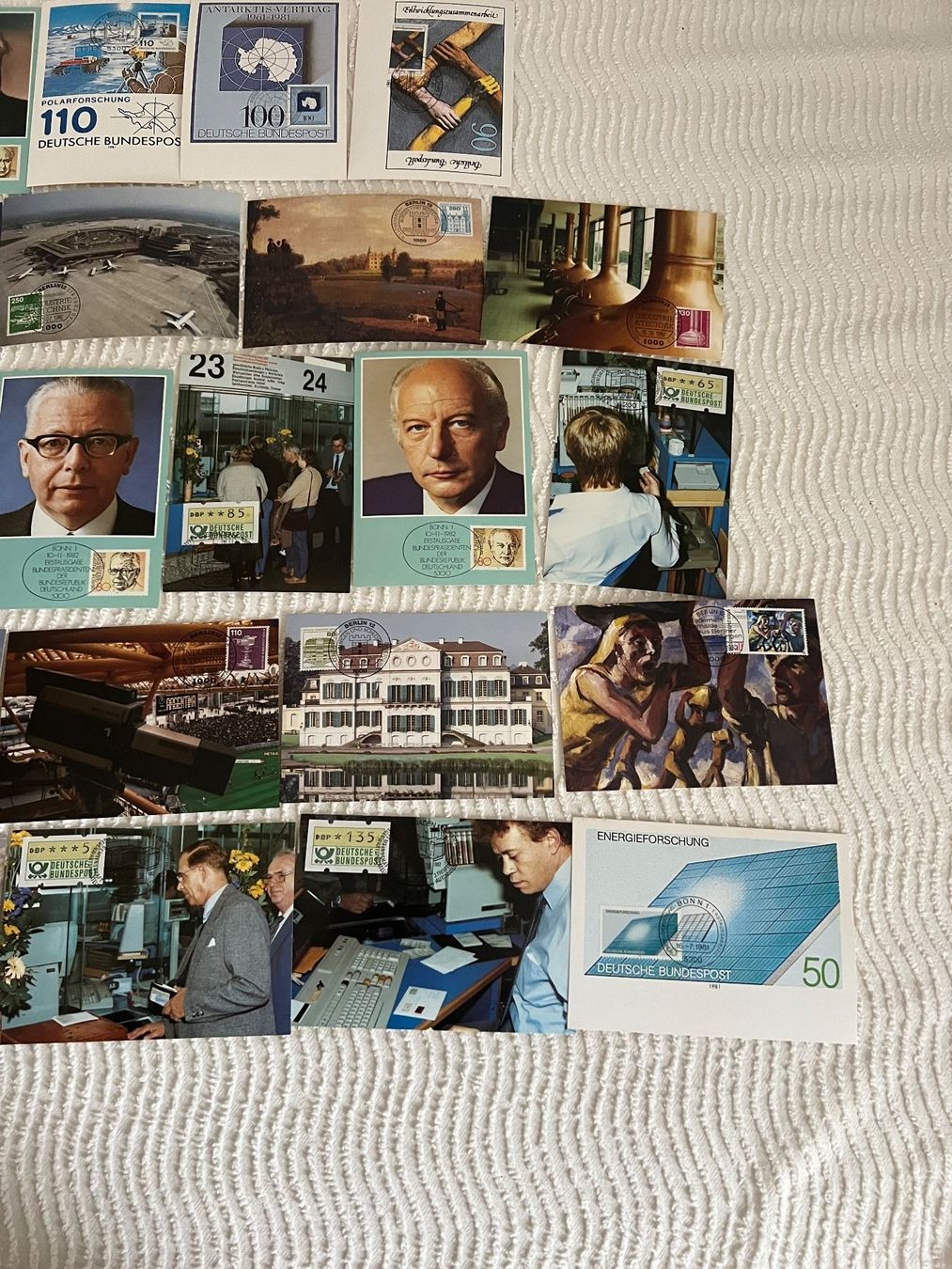Tutti i francobolli: Lot 32 Stück Maximumkarten BRD1981   (R753) – Usato da Hinwil venduto da Sidi4 3