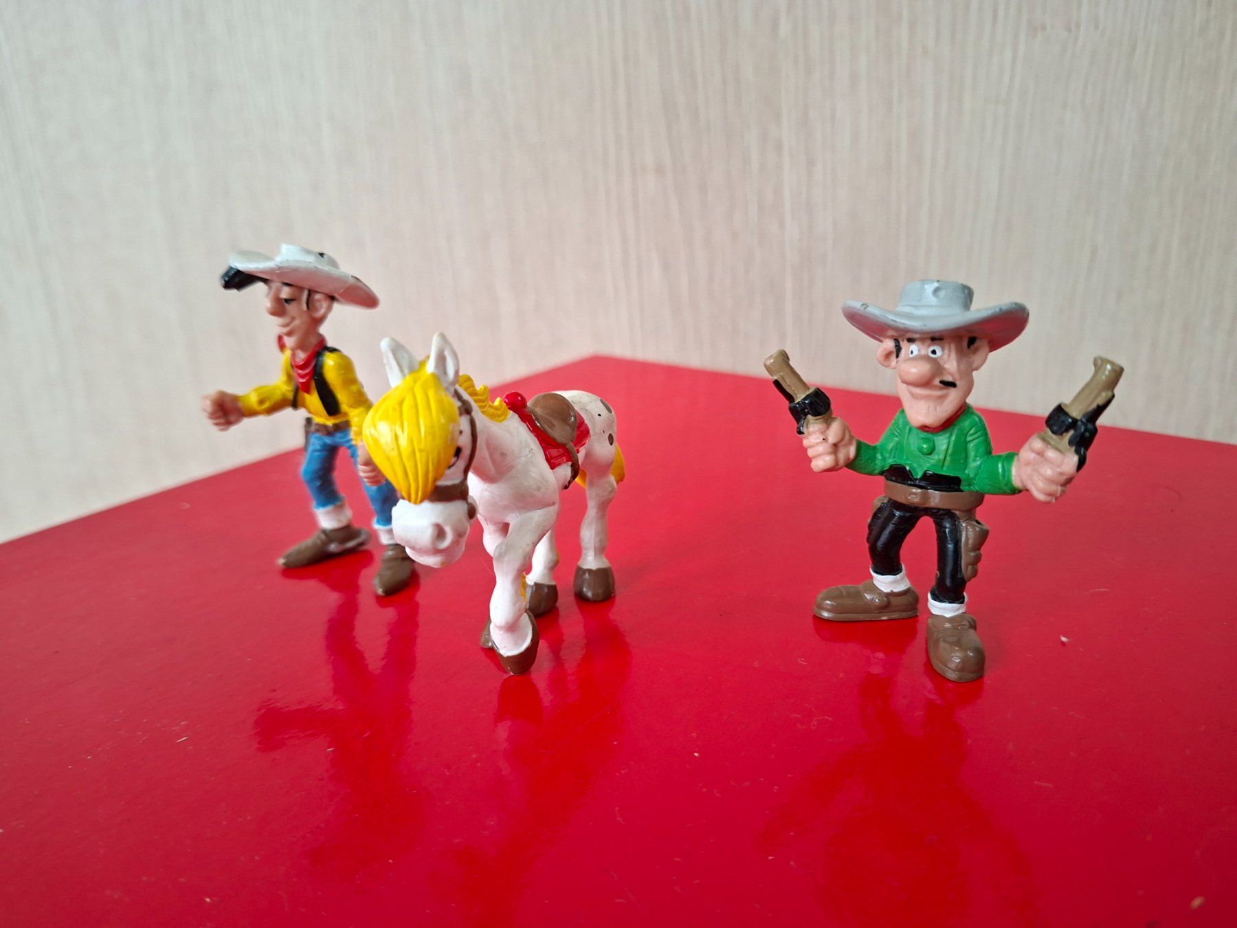 Statuette: Lucky Luke Figuren Set – Usato da Studen SZ venduto da Koller2525 2