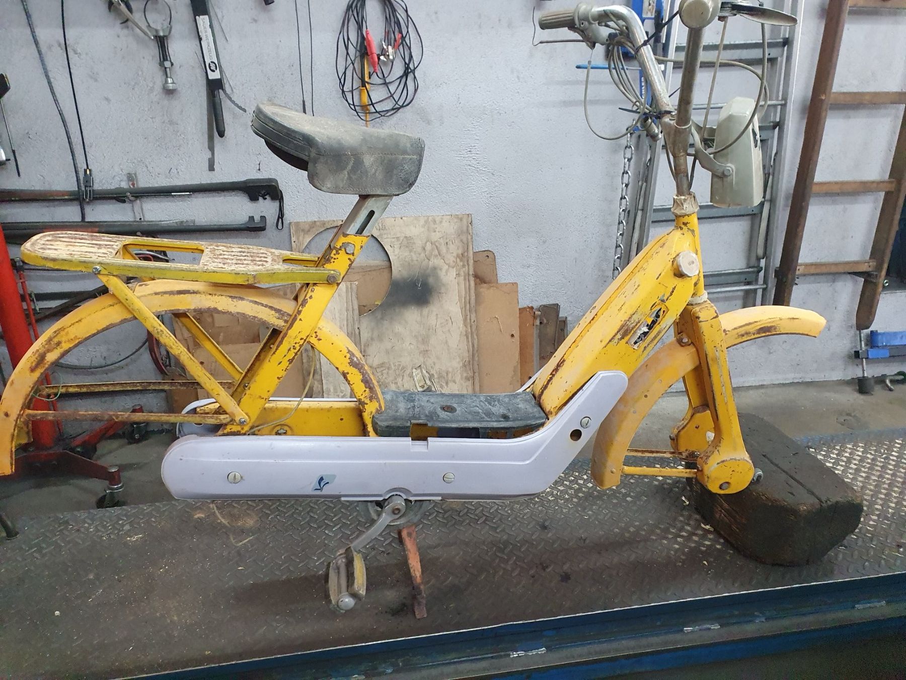 Piaggio Cyclomoteurs: Cadre piaggio ciao – Défectueux à Chêne-Bourg par breaud--