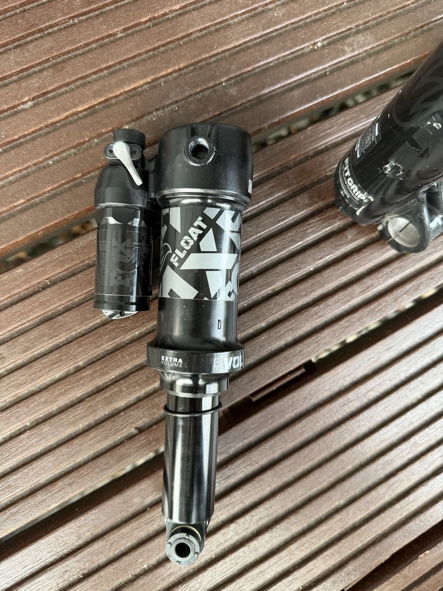 Pièces détachées: Federgabel Fox 38 160 Performance und Float Dämpfer 150 – D'occasion à Appenzell par schenkdotcom 2