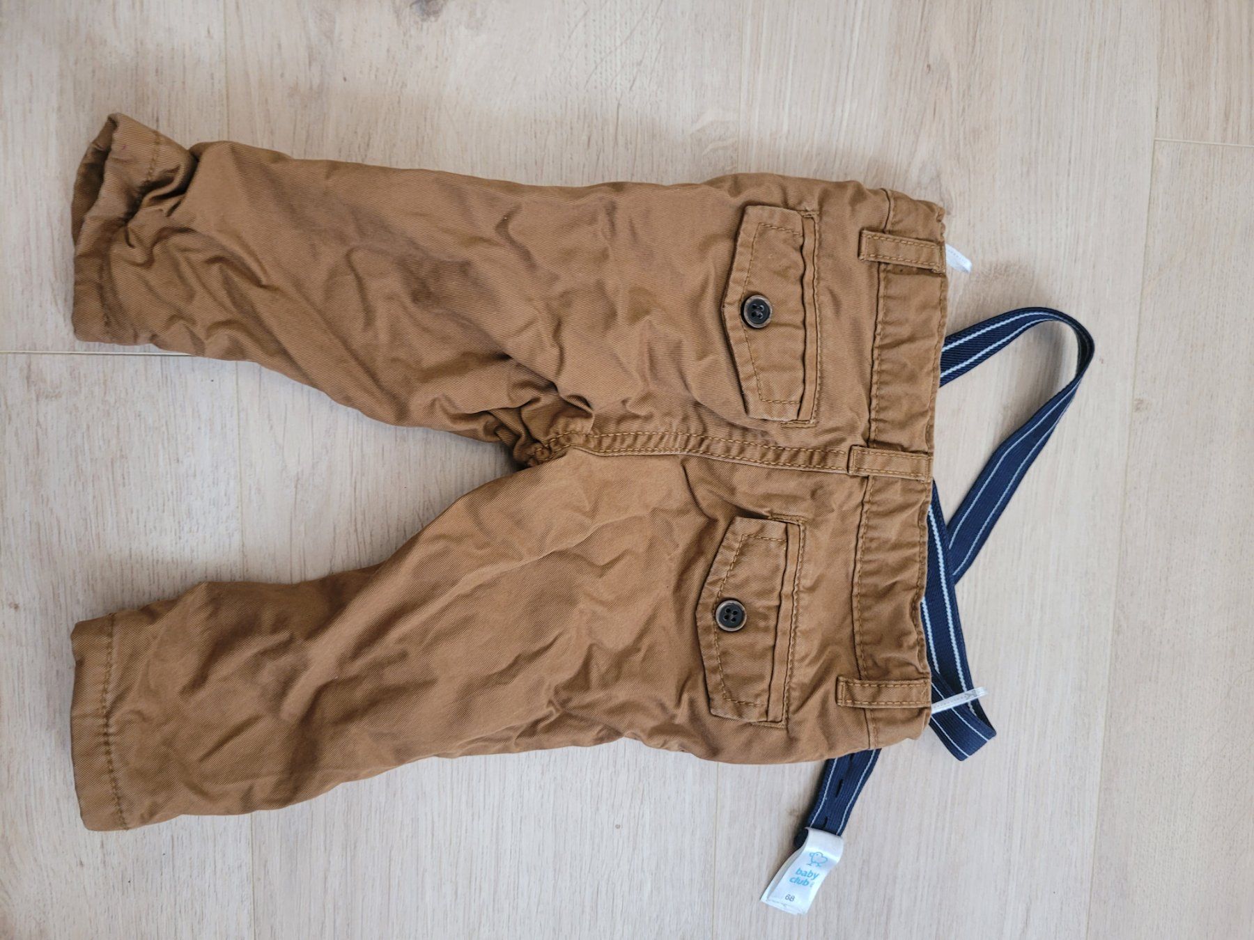 Pantaloni: Elegante Hose mit Trägern Grösse 68 – Usato da Lupsingen venduto da sta_wgg5 3