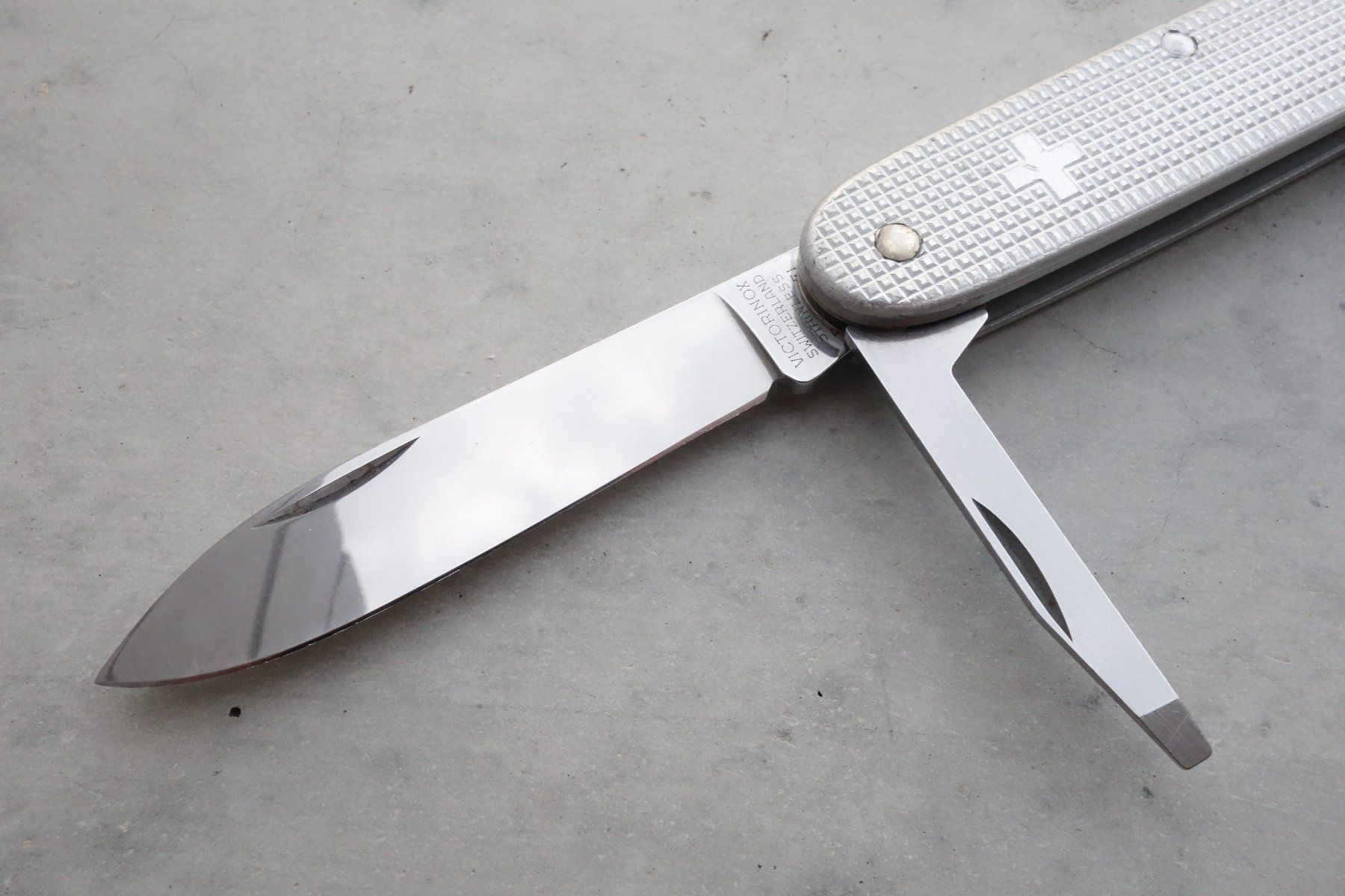 Victorinox Coltelli tascabile: Victorinox Technician Old Cross Sackmesser – Usato da St. Gallen venduto da 8201 1