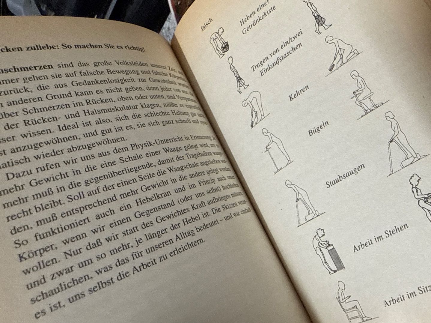 Bücher: 2 alte Kochbücher / Ratgeber – Gebraucht aus Amriswil von used2use 3