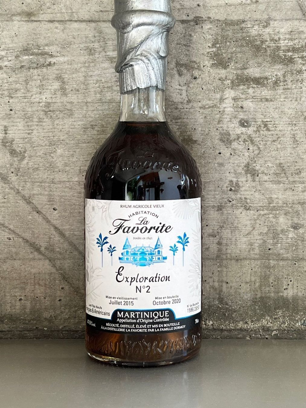 Bevande alcoliche: RHUM LA FAVORITE EXPLOITATION No 2  47,8% – Nuovo e nell'imballaggio originale da Crans VS venduto da wine-trader