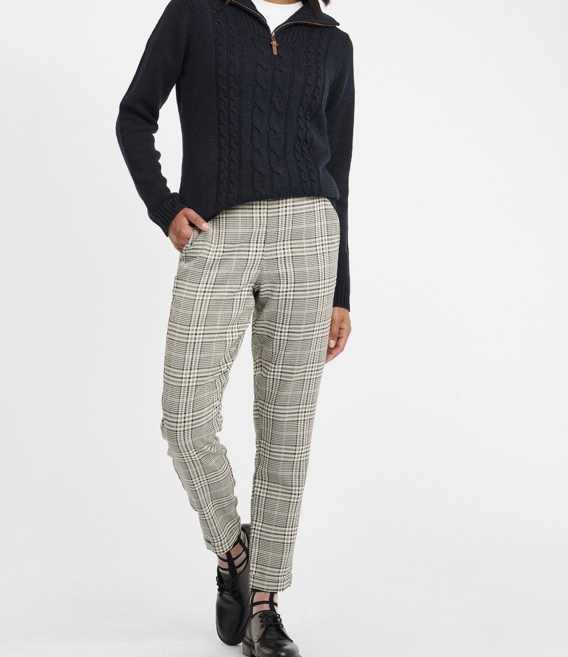 Pantaloni: Oxmo pantalon classique - neuf - M – Nuovo (secondo la descrizione) da Vuisternens-Romont venduto da gol_xp6p 1