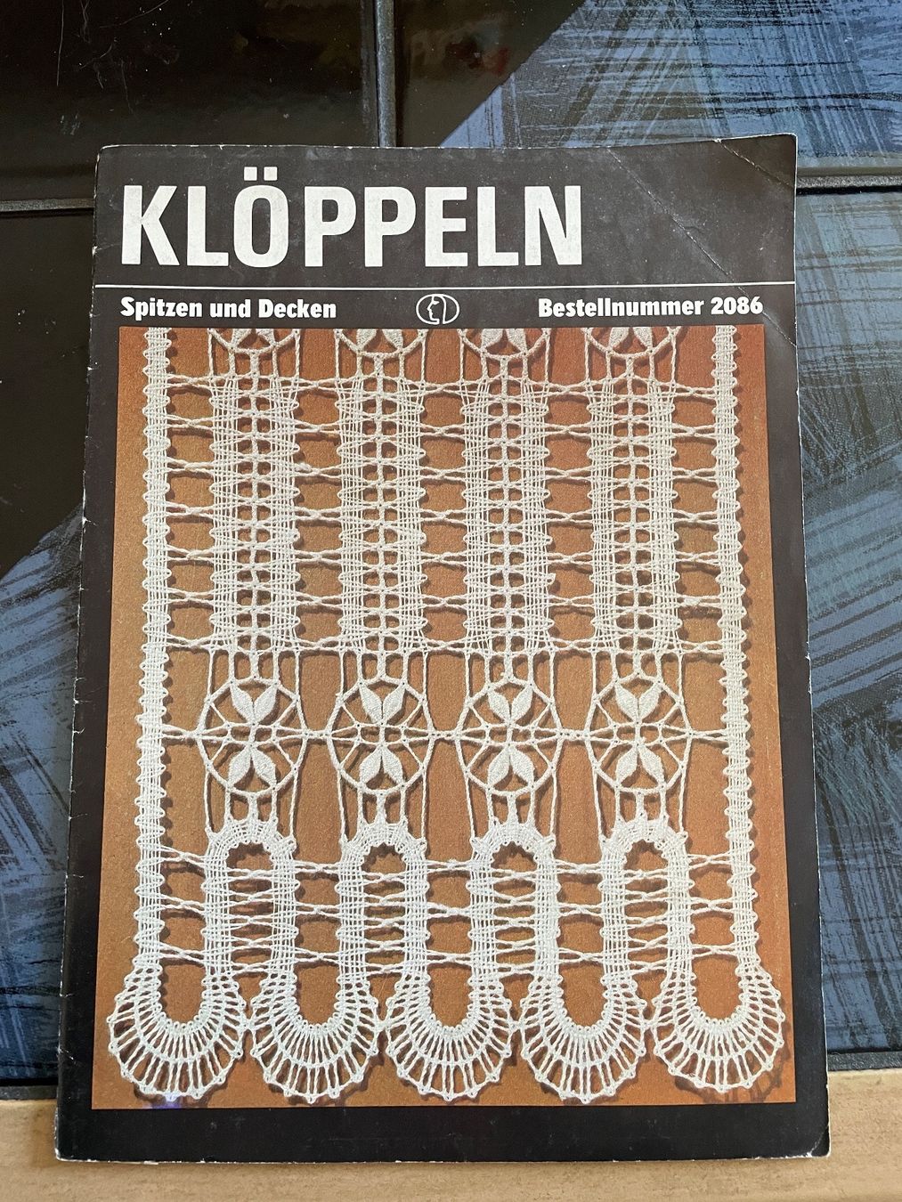 Libri: Klöppeln spitzen und Deckchen Klöppel Schrift Brief 2 – Usato da Buchs SG venduto da Billikatze5