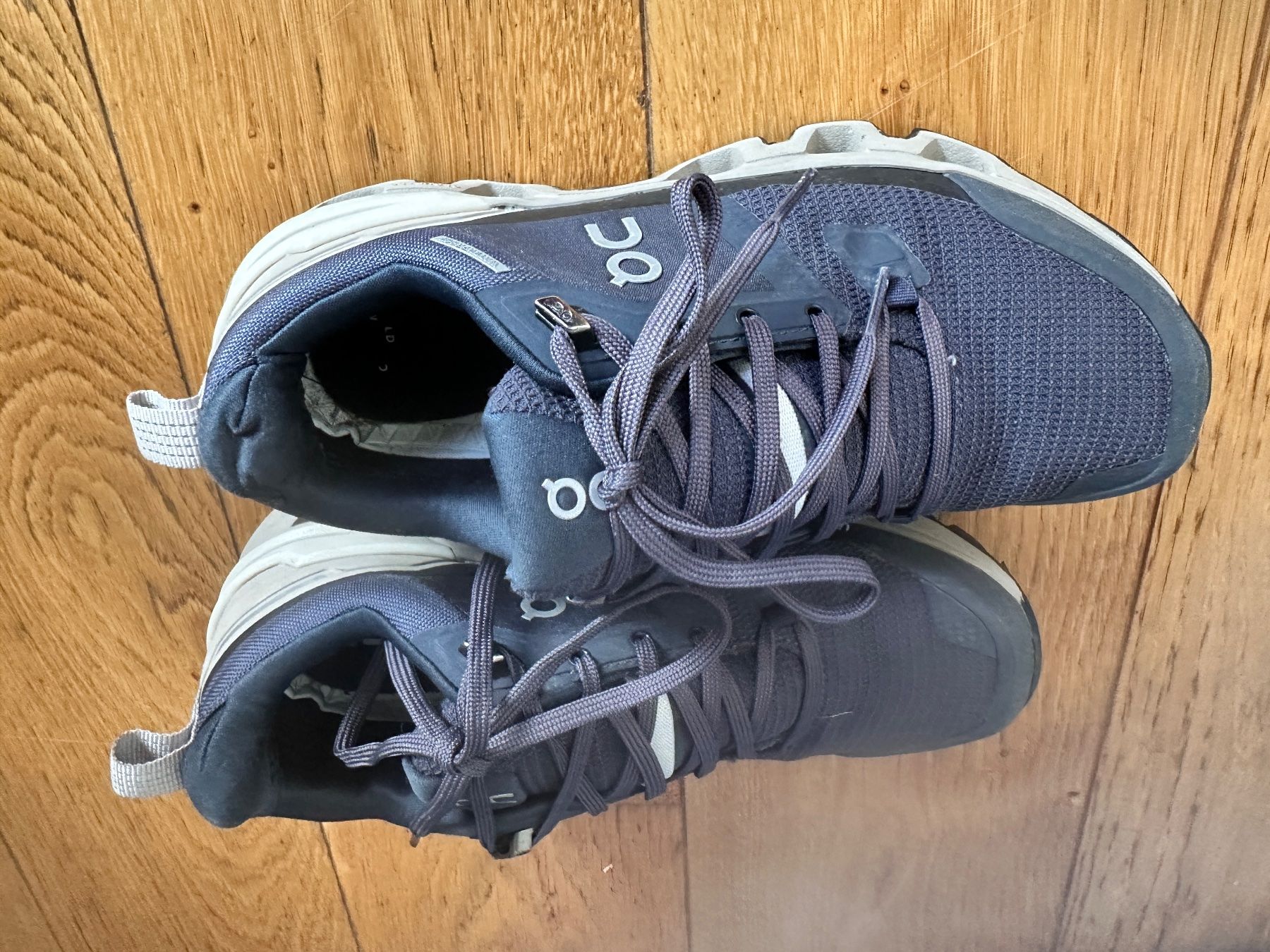 Herrenschuhe: On Cloud Waterproof Herren Laufschuhe, gr 38 – Gebraucht aus Basel von boo_dc8c 2