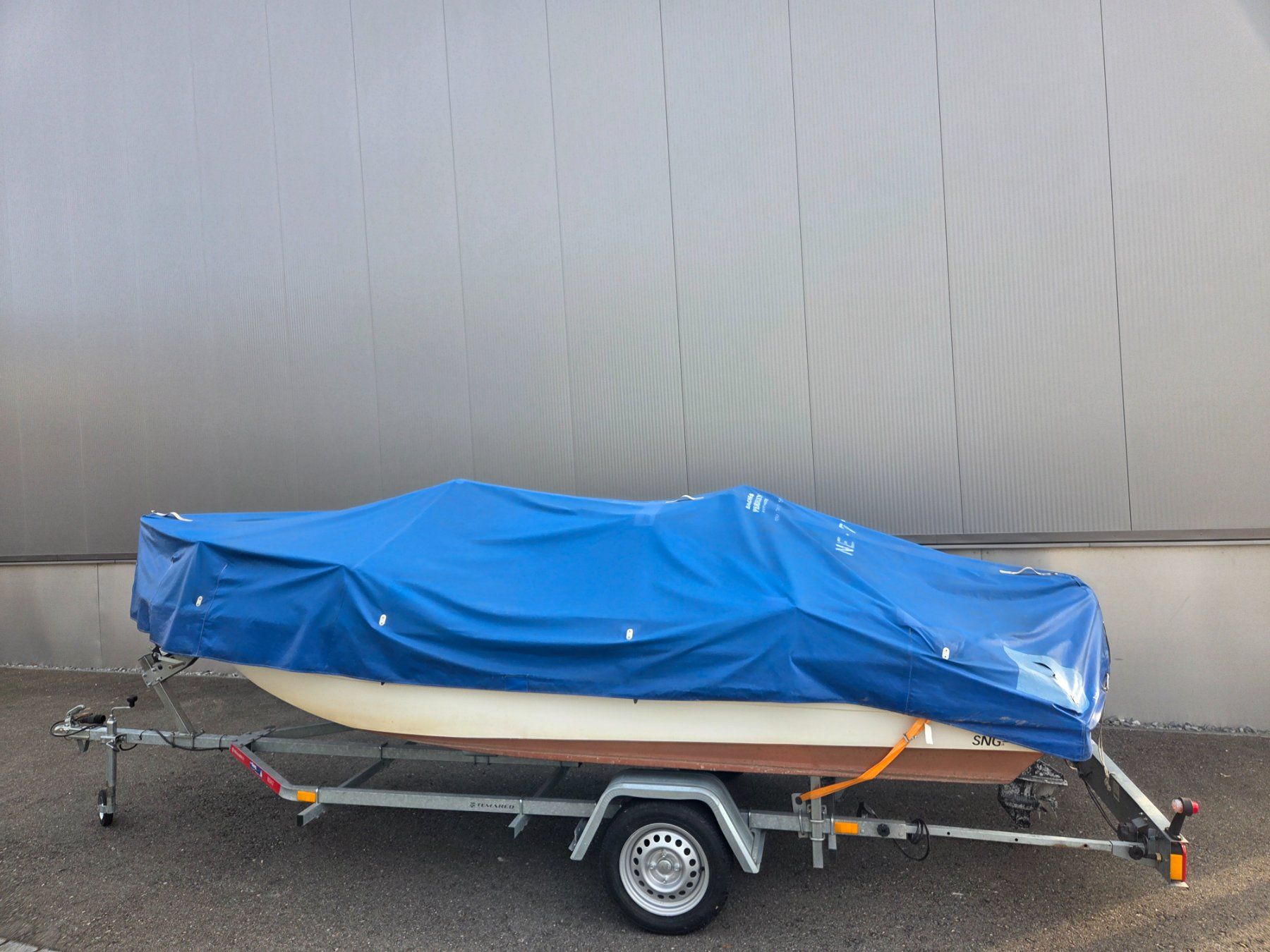 Boote: Motorboot Mingolla Meteo Due inkl. Trailer – Gebraucht aus Wangen Sz von RB1585 6