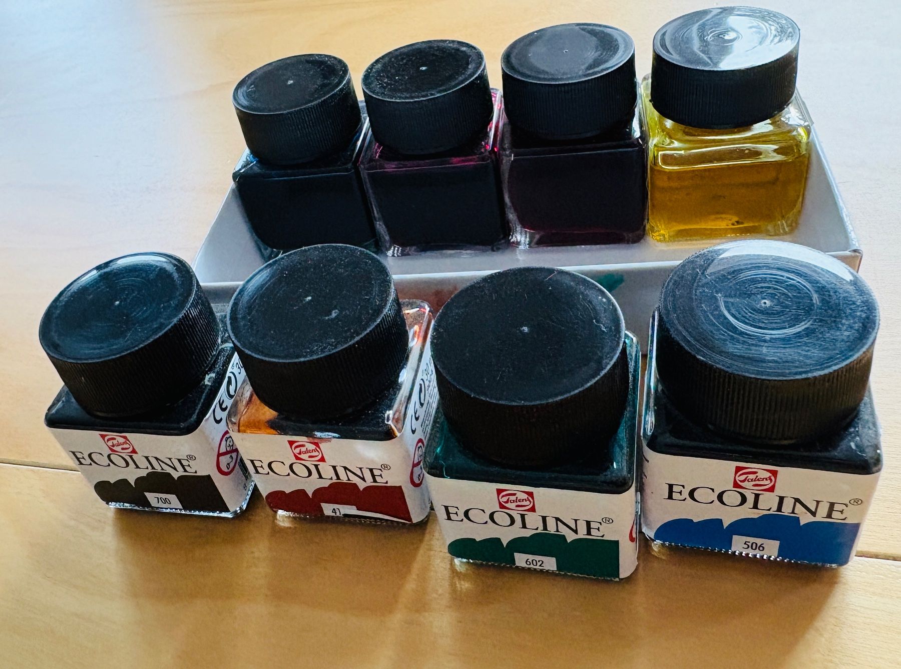 Colori: Ecoline flüssige Wasserfarbe – Usato da Auenstein venduto da 5222 5