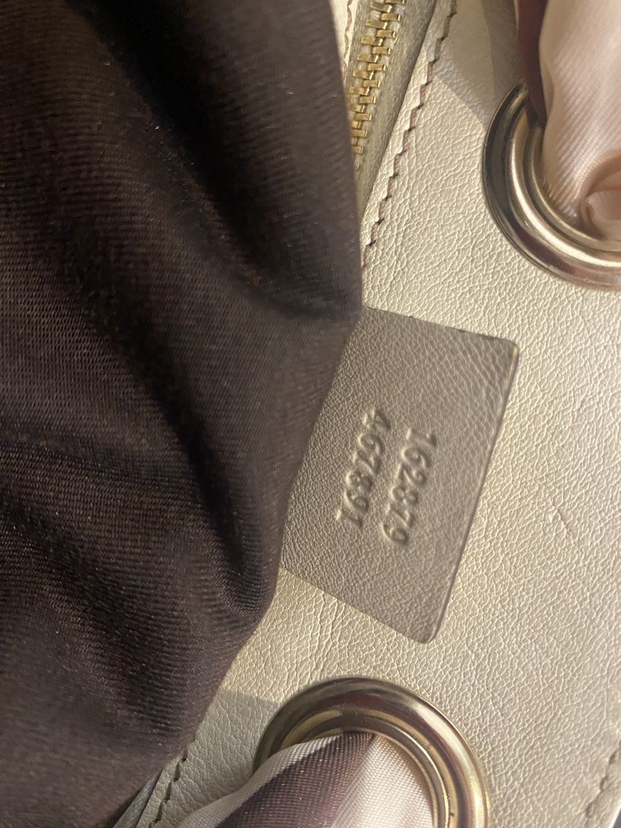 Gucci Taschen für Damen: Gucci Handtasche super Zustand – Gebraucht aus Thörigen von Edith034 3