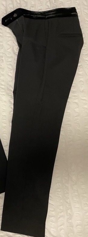 Sandro Pantalons: Sandro Hose schwarz Groesse 34 – D'occasion à Rotkreuz par nadja.horat