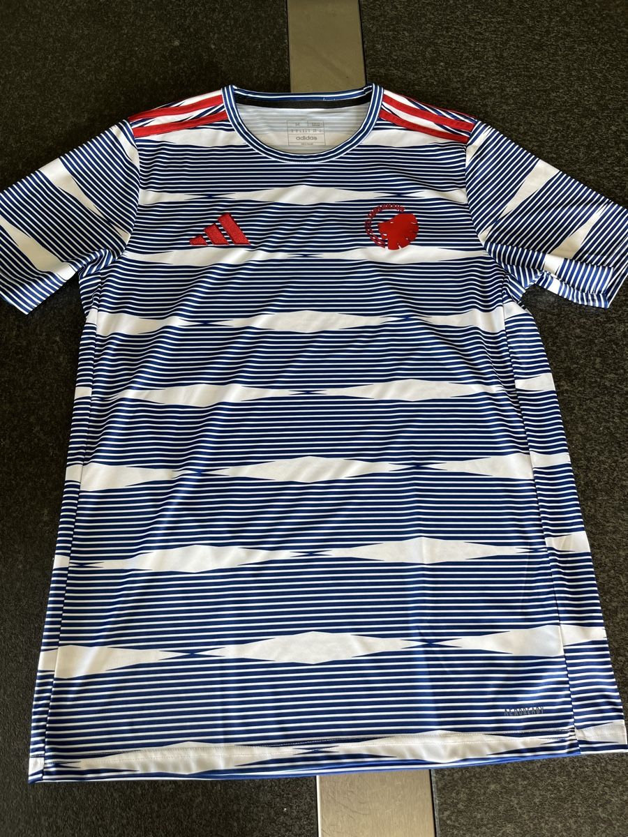 Canottiere & Pantaloni: FC Kopenhagen Trikot – Usato da Besenbüren venduto da eri_j8j6 3