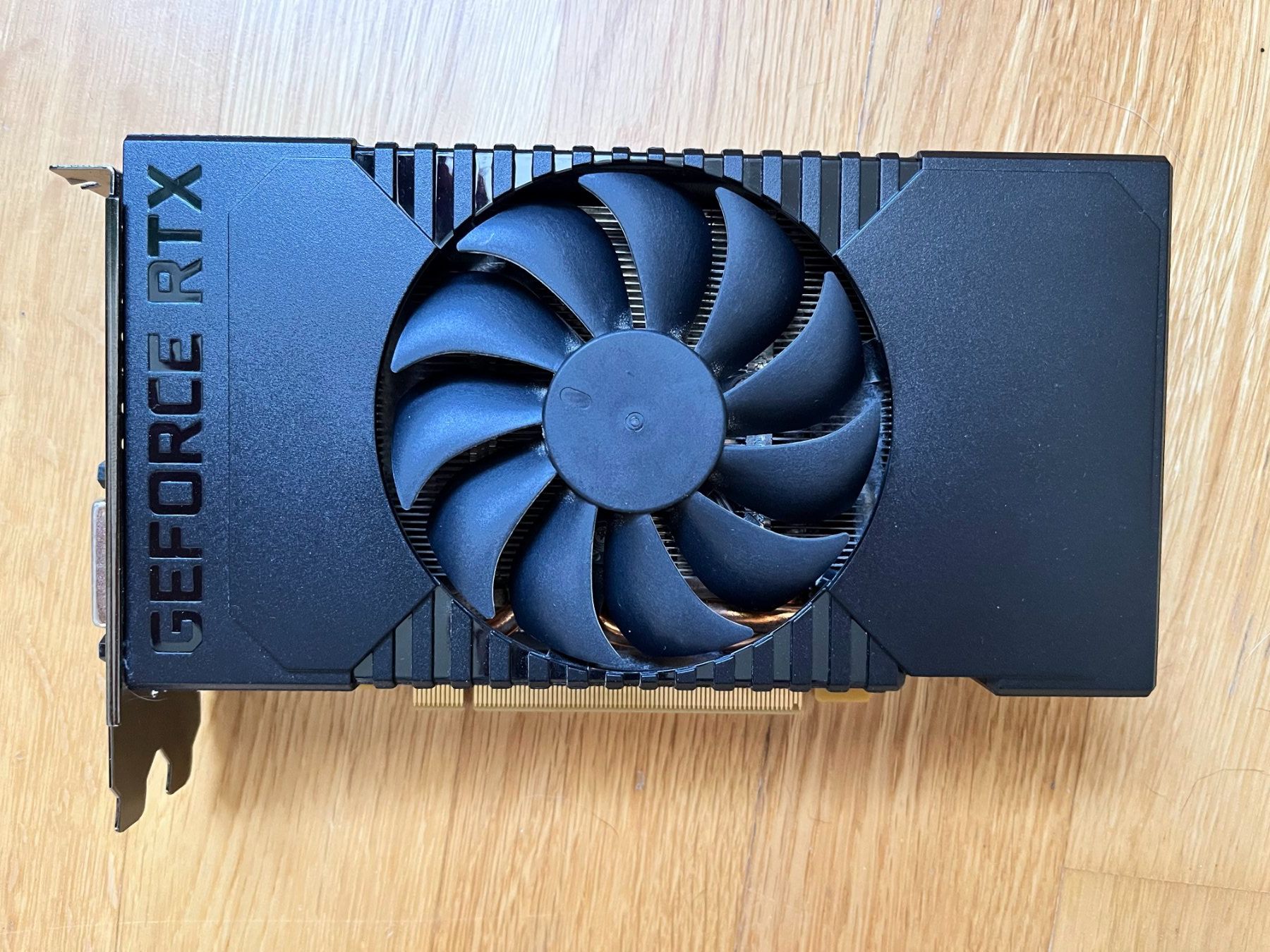 Nvidia Grafikkarten: Geforce RTX 2060 6GB – Gebraucht aus Zürich von lav_zf75