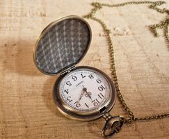 Taschenuhr Silbrig