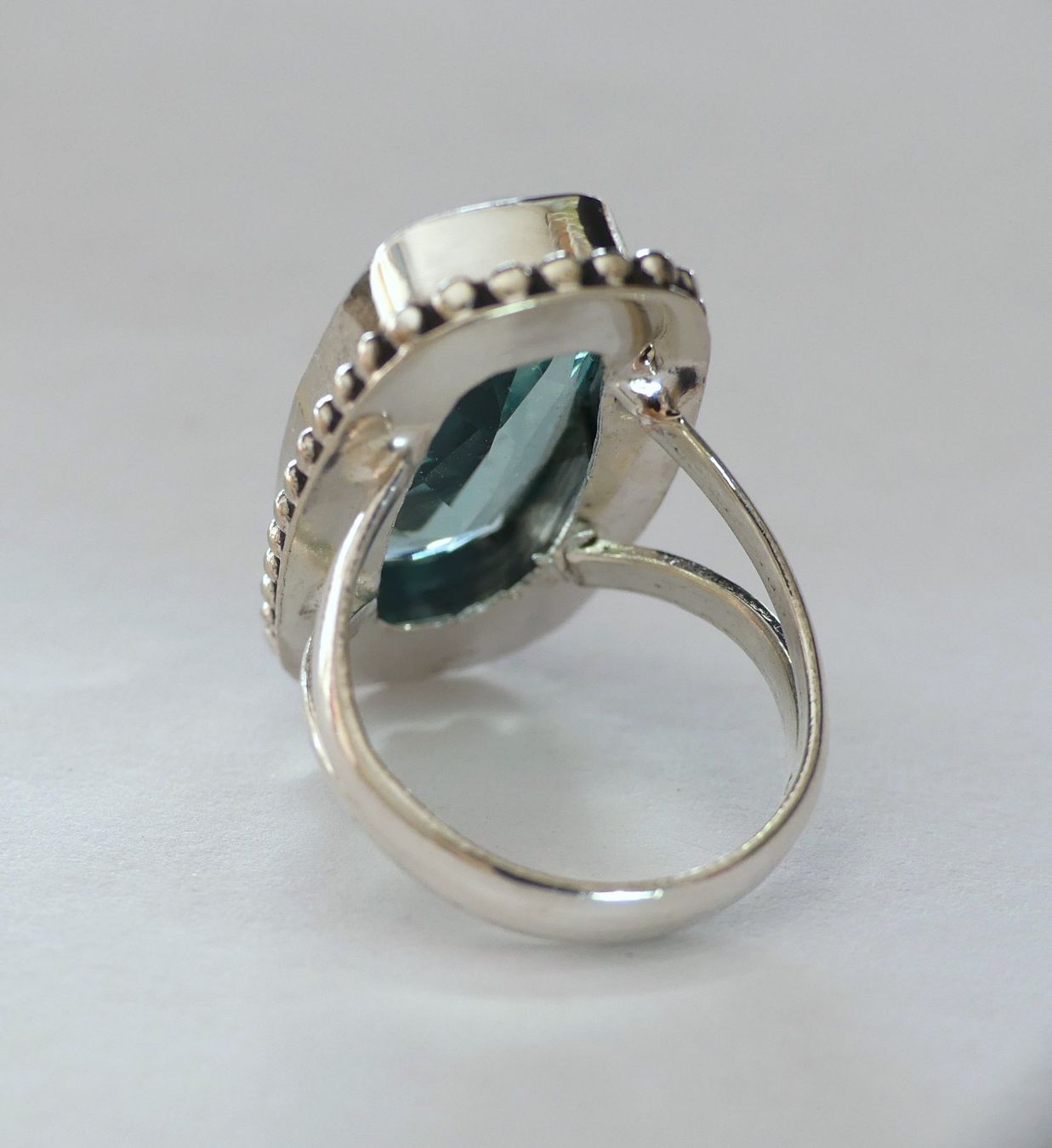 Anelli: Silberring 925 mit grünem Amethyst – Nuovo e nell'imballaggio originale da Matten b. Interlaken venduto da kero71 5