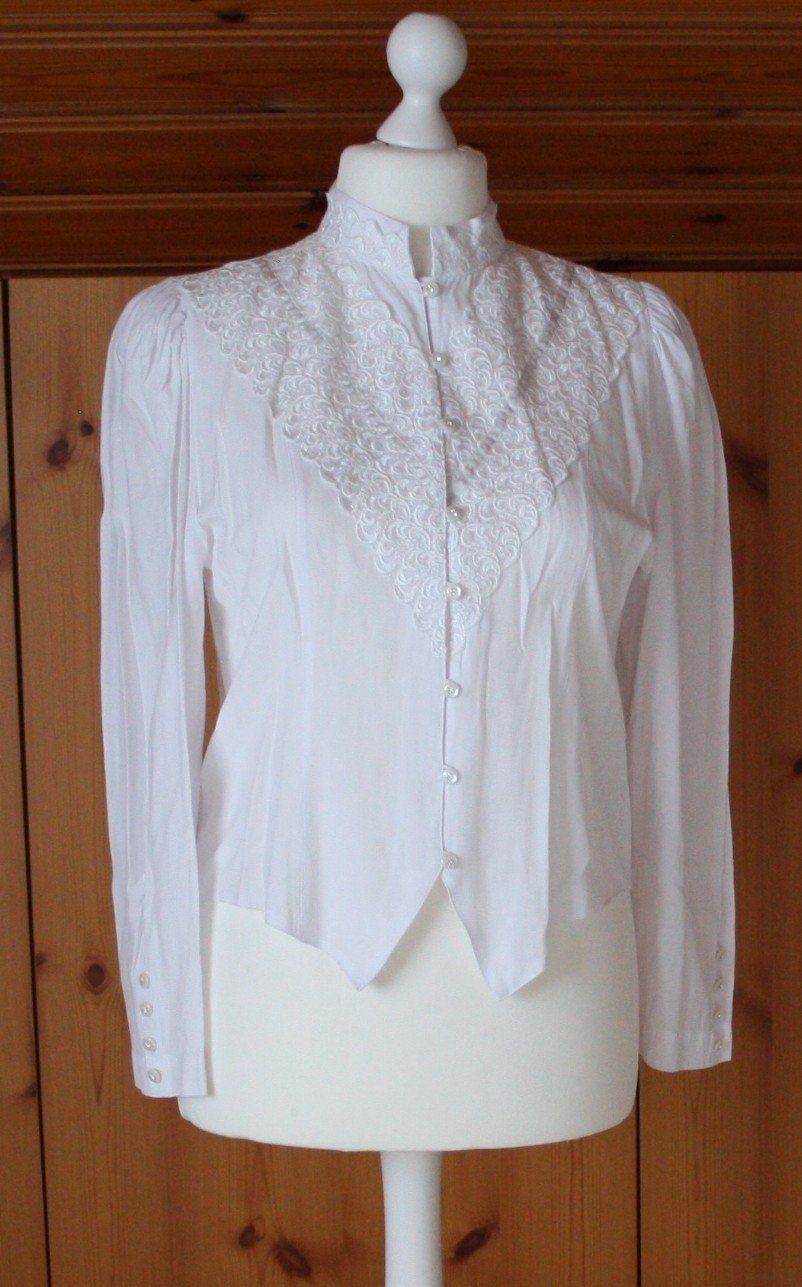 Camicette: Bluse mit Spitze PARK LANE weiss Gr. 44 – Usato da Flüelen venduto da Diversicum-Vintage