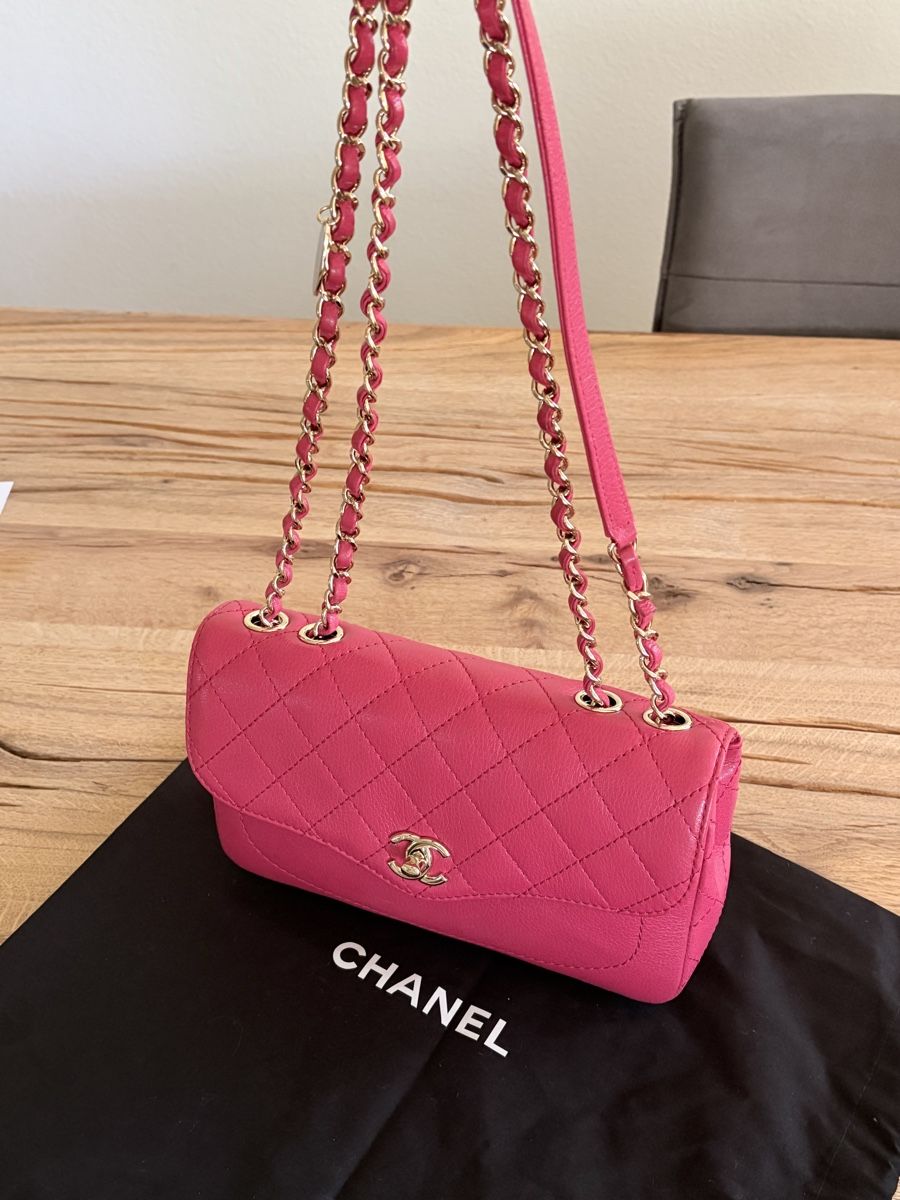 Chanel Taschen für Damen: CHANEL Tasche Neuwertig – Neu (gemäss Beschreibung) aus Riehen von VB_CH85 2