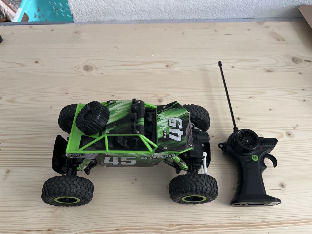 Revell Modellismo RC: Revell Control  Jeep 4 WD  – Usato da Derendingen venduto da Carbon10 1