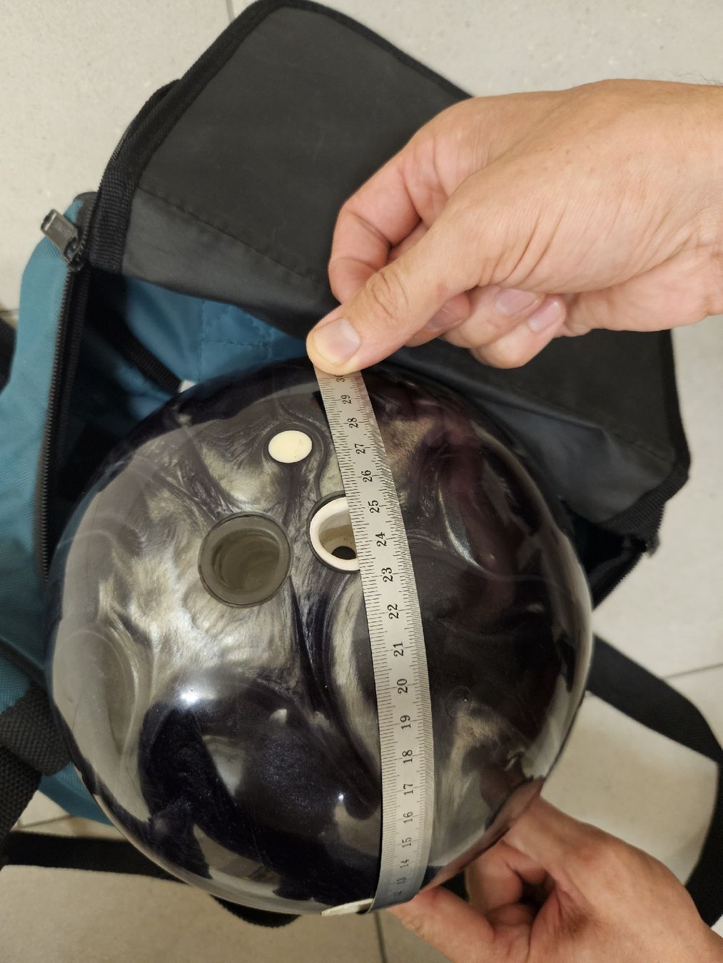 Bälle: Bowlingkugel Slingshot mit Tasche – Gebraucht aus Zürich von dom_7d9b 7