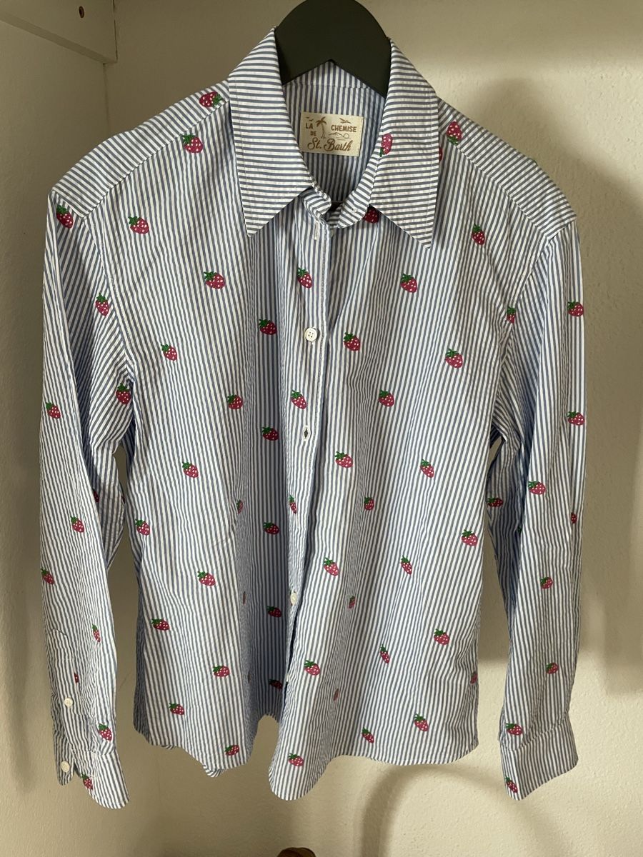 Chemisiers: St. Barth Bluse weiss/hellblau mit Erdbeeren Gr. M – Neuf (Voir description) à Baar par mugi5813