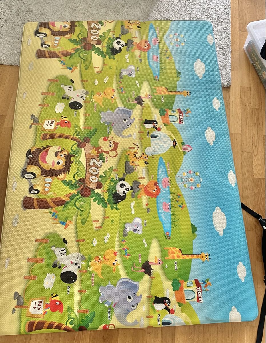 Tappeto da gioco: Dwinguler Spielmatte 190x130cm – Usato da Adliswil venduto da surenya