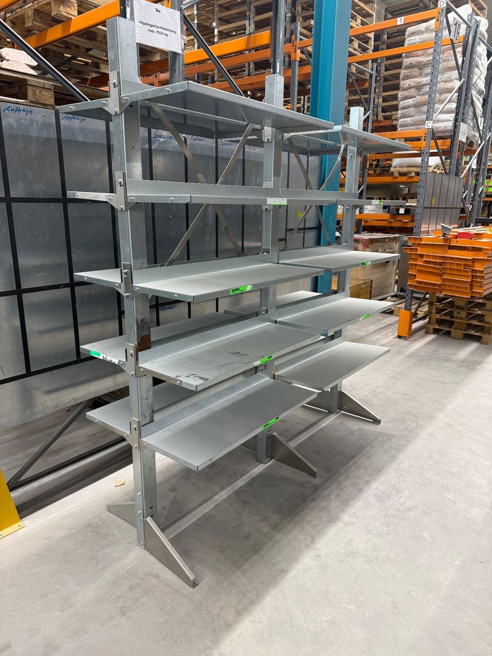 Scaffali: Stabiles Metallregal / Lagerregal – Usato da Liestal venduto da T-Bazar 2