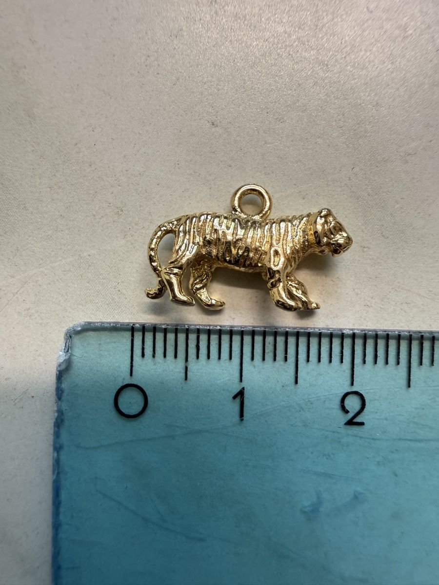Anhänger: Goldener Tiger Anhänger, Glücksbringer – Gebraucht aus Volketswil von cinicini 3