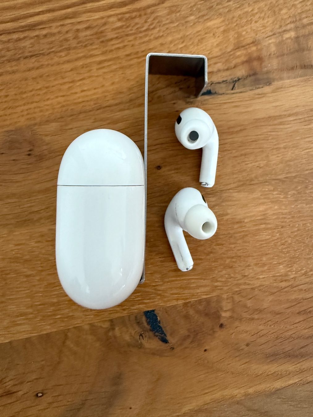 Apple Cuffie: APPLE AirPods Pro 1 – Usato da Lausanne venduto da Nine1982 6