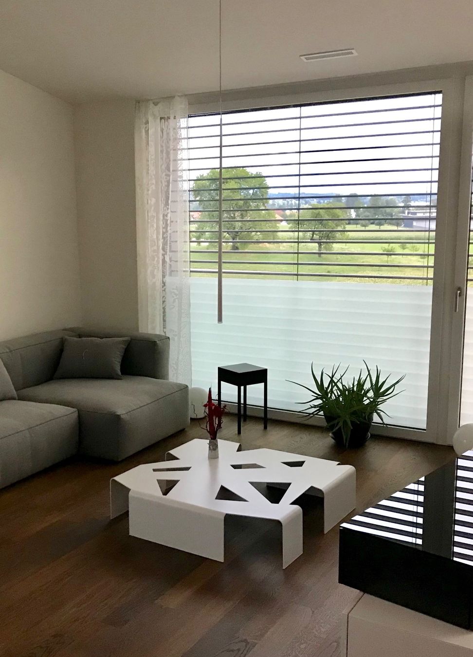 Lampadari & plafoniere: Vibia Slim LED Hängeleuchte weiss – Usato da Schönenbuch venduto da aar_c65w 1