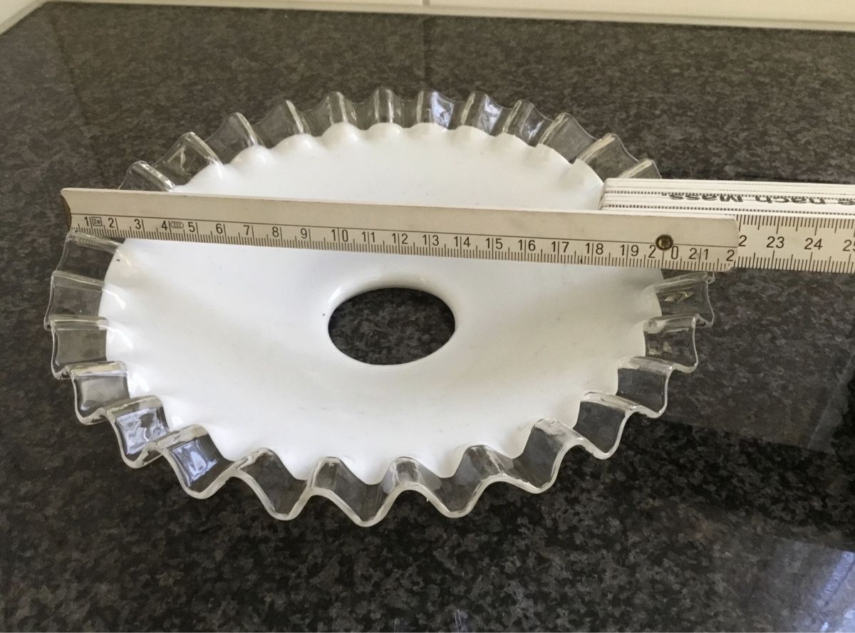 Lampenschirme: Antiker Lampenschirm aus Glas – Gebraucht aus Rüschlikon von succes08 5