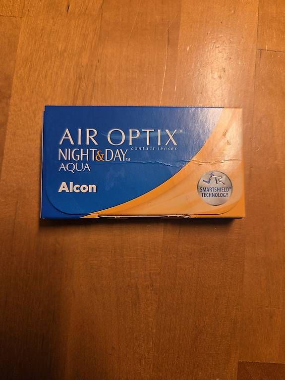 Lenti a contatto: Air Optix Night & Day Monatslinsen – Usato da Uttigen venduto da secret13 3