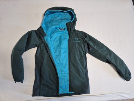 Arcteryx Atom LT Hoody Herren Jacke, XS wie neu!