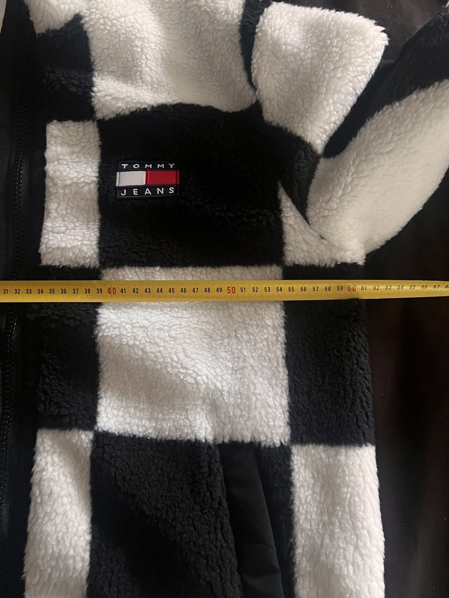 Tommy Hilfiger Jacken: Tommy Hilfiger veste – Neu und originalverpackt aus Monthey von Joseph-29 3